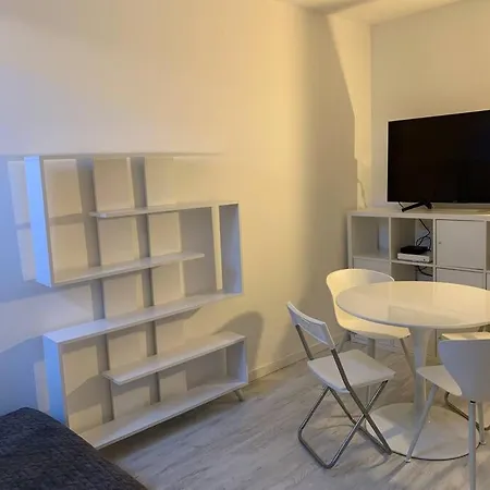 Joli Appartement Au Coeur De La Ville LʼIsle-sur-la-Sorgue Exterior foto